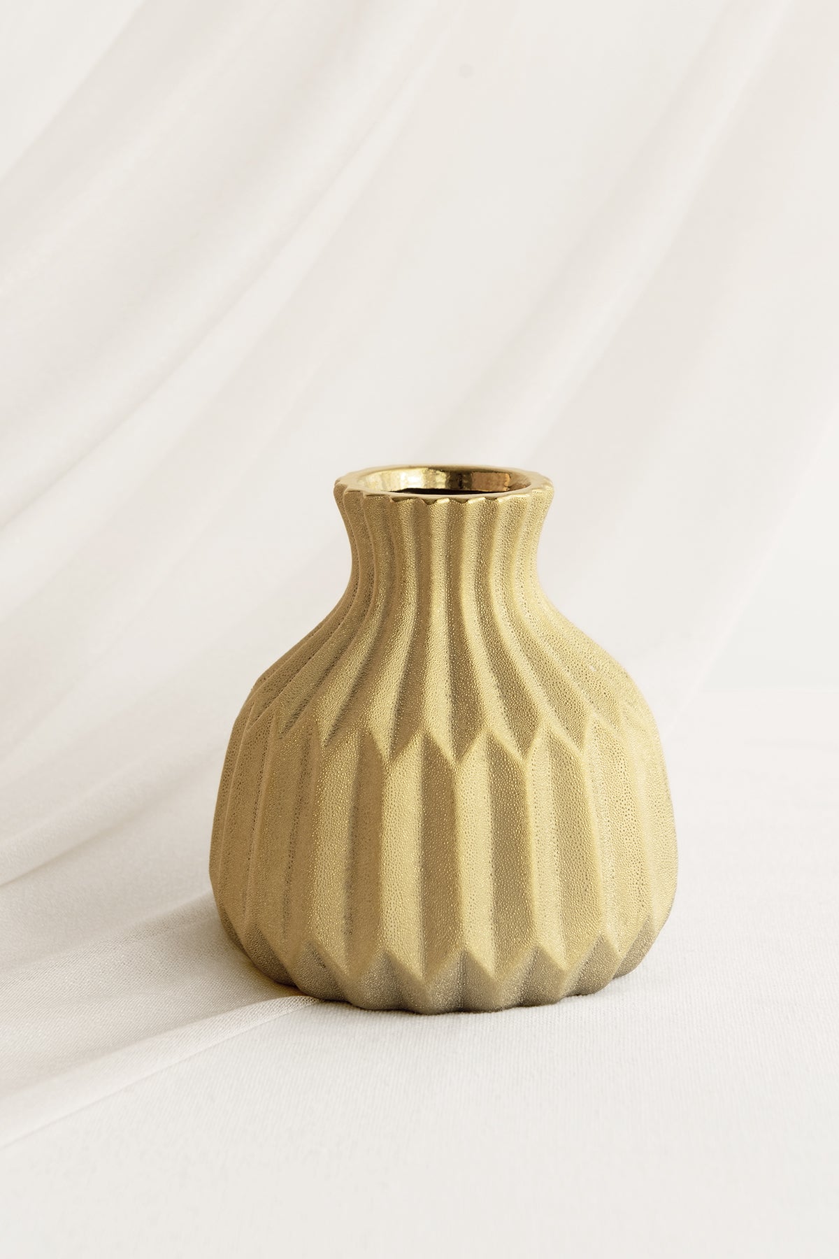 Rustic Geometric Vase in Forest Green & Gold