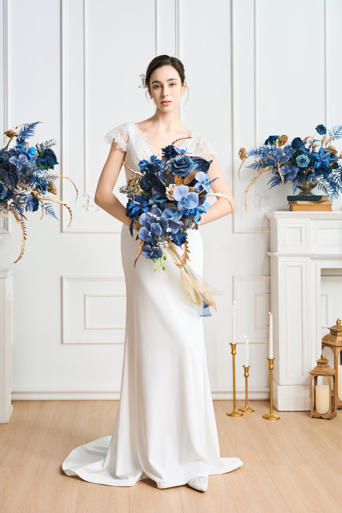 Flash Sale | Medium Free-Form Bridal Bouquet in Stately Navy & Gold