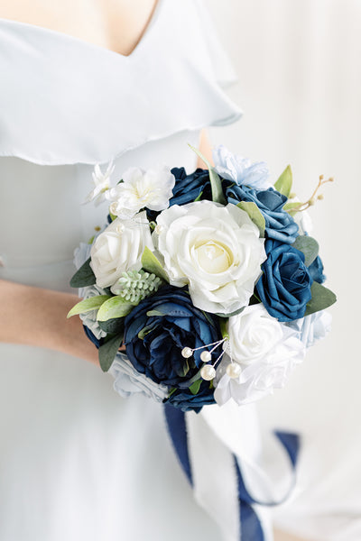 Bridesmaid Bouquet in Noble Navy Blue