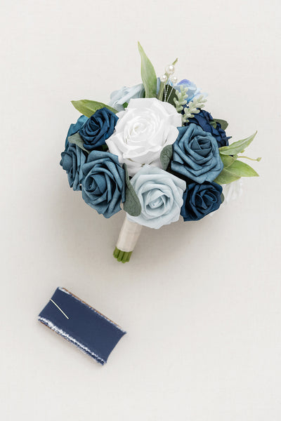 Bridesmaid Bouquet in Noble Navy Blue