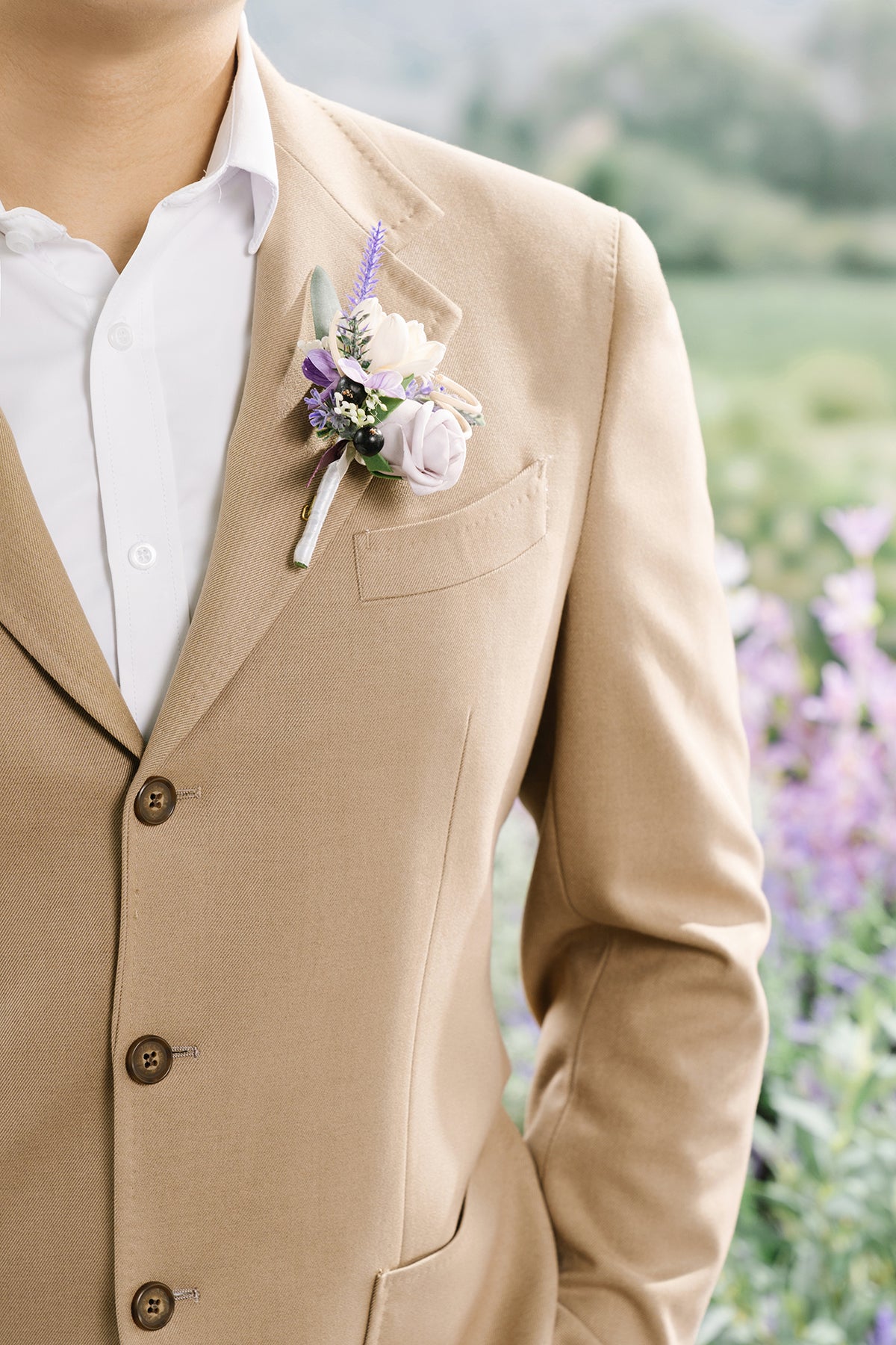 Boutonnieres in French Lavender & Plum