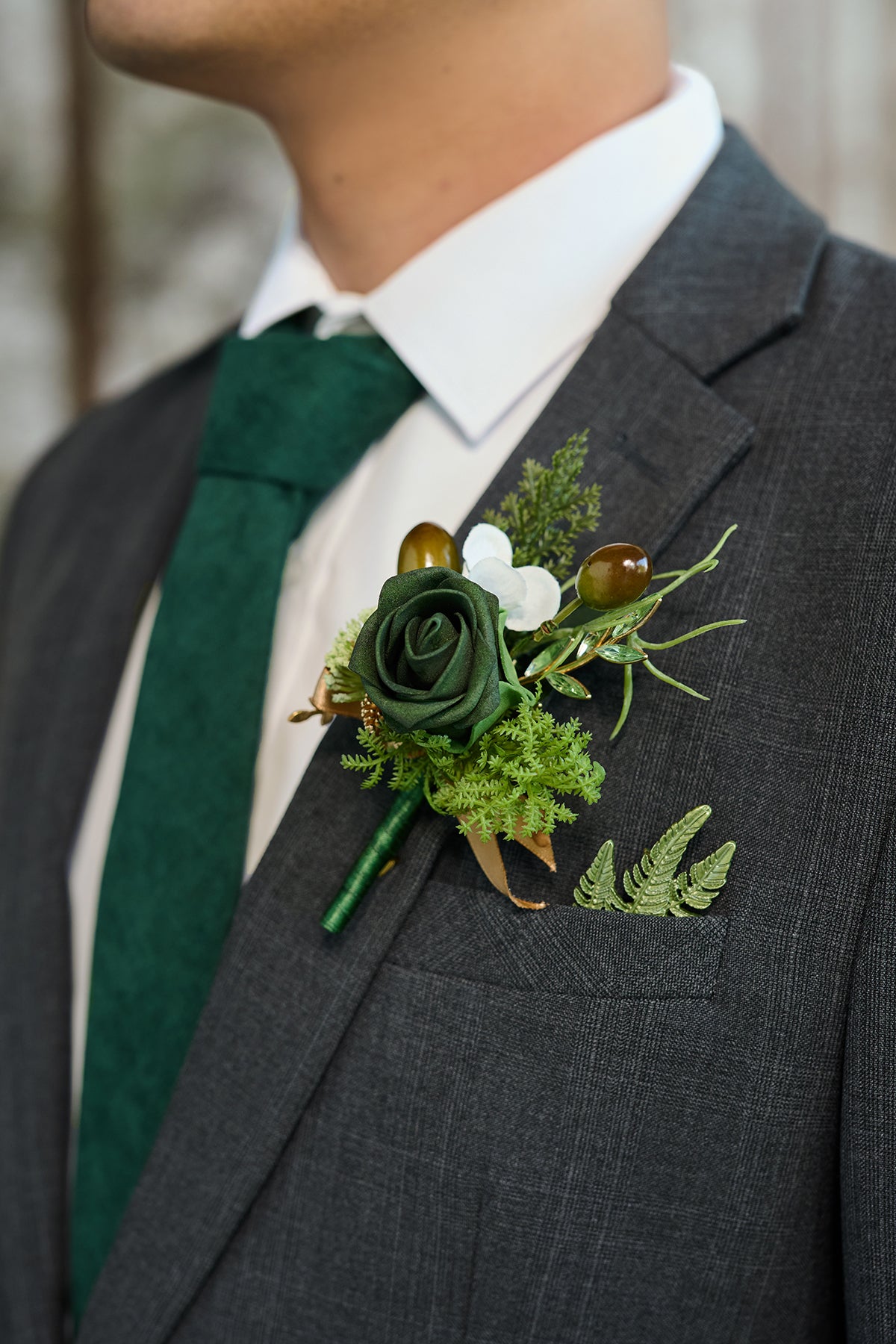 Boutonnieres in Forest Green & Gold