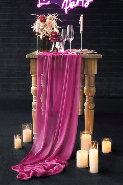 Table Linens in Rouge Colors