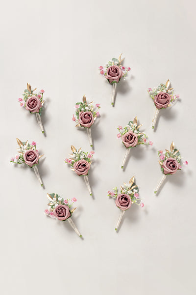 Boutonnieres for Guests in Dusty Rose & Cream