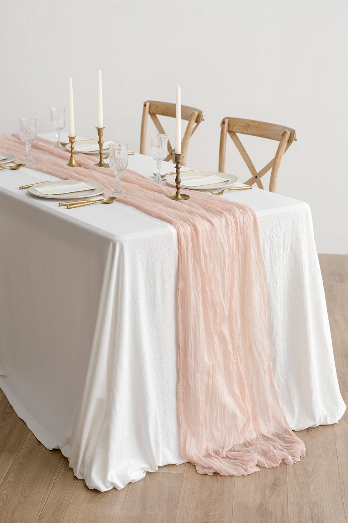 Table Linens in Rouge Colors