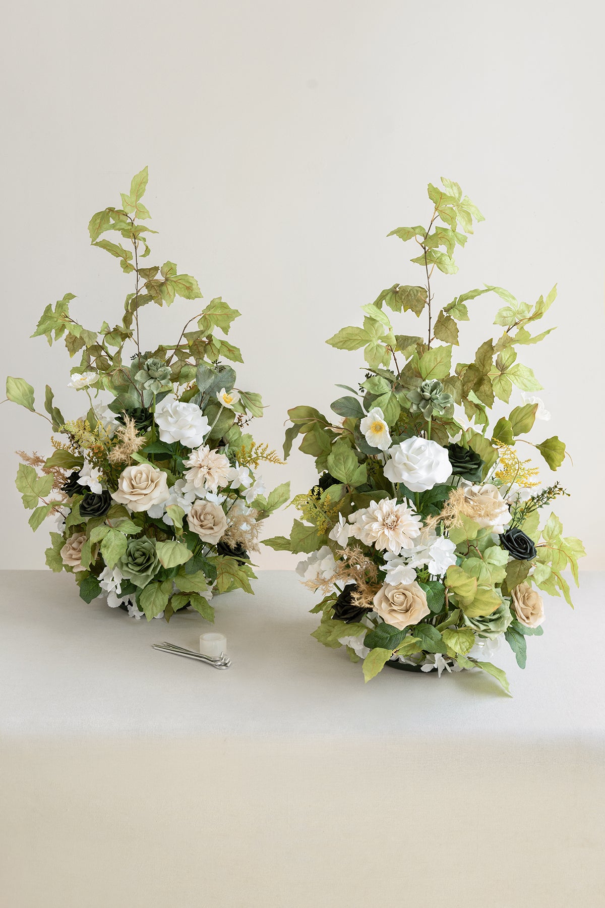 Altar Decor Free-Standing Flowers in Emerald & Tawny Beige