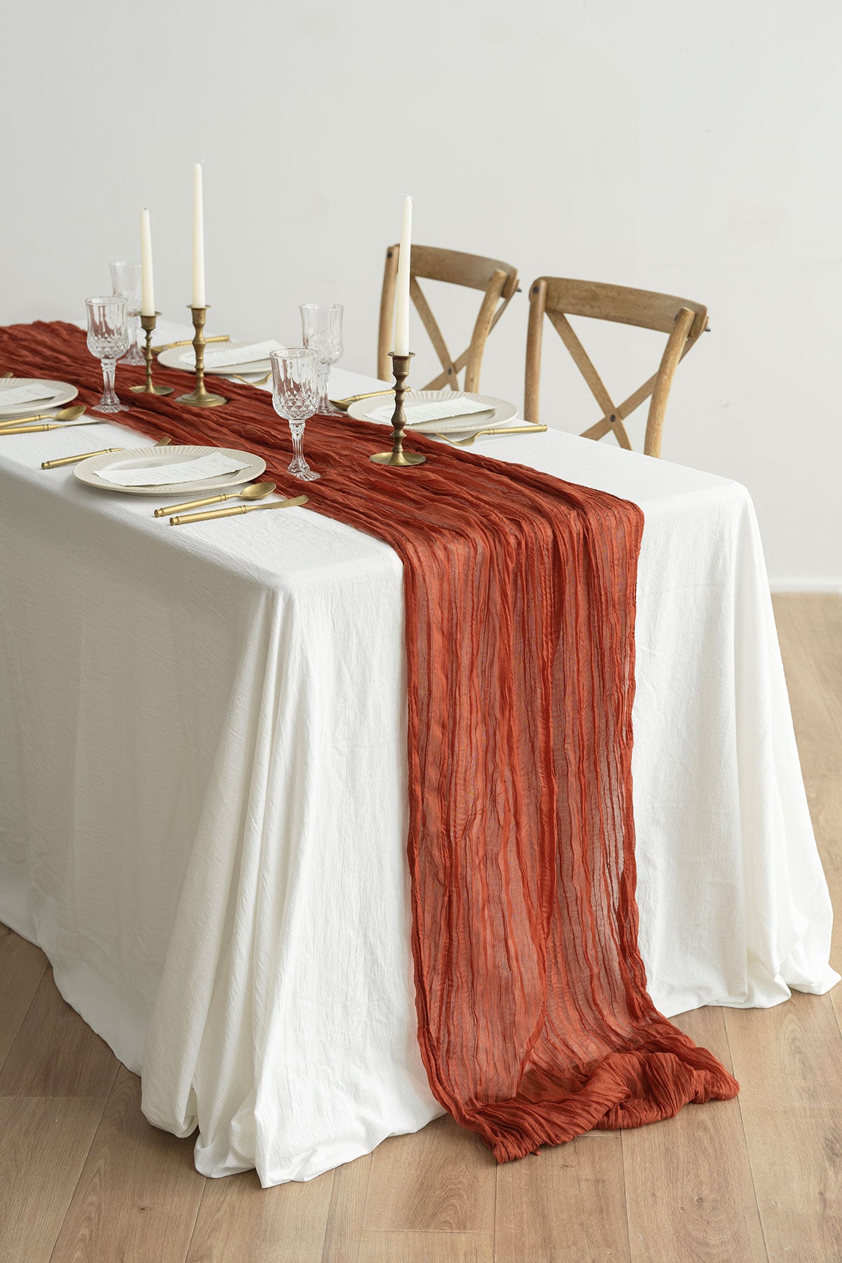 Table Linens in Orange Colors