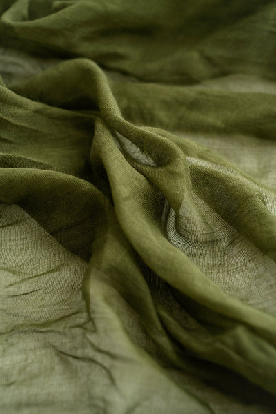 Table linens in White & Sage