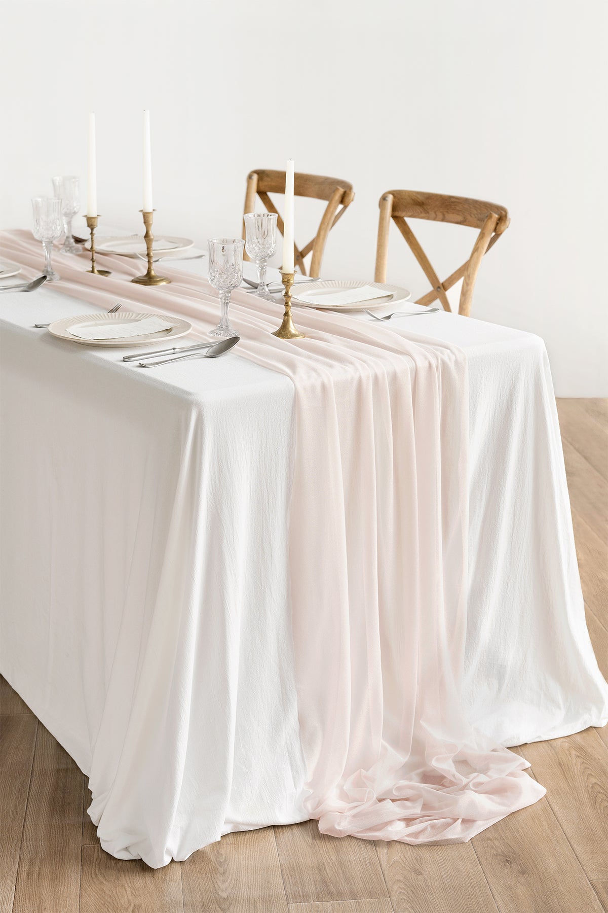 Table Linens in Rouge Colors