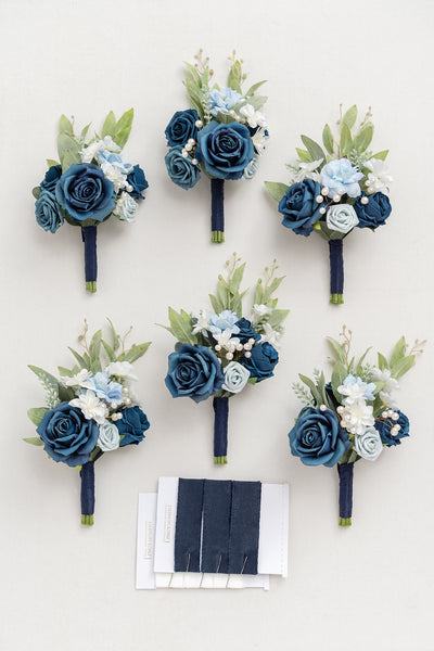 Bridesmaid Posy in Noble Navy Blue