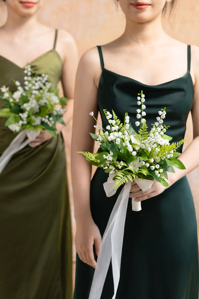 Bridesmaid Posy in May Lily & Olive