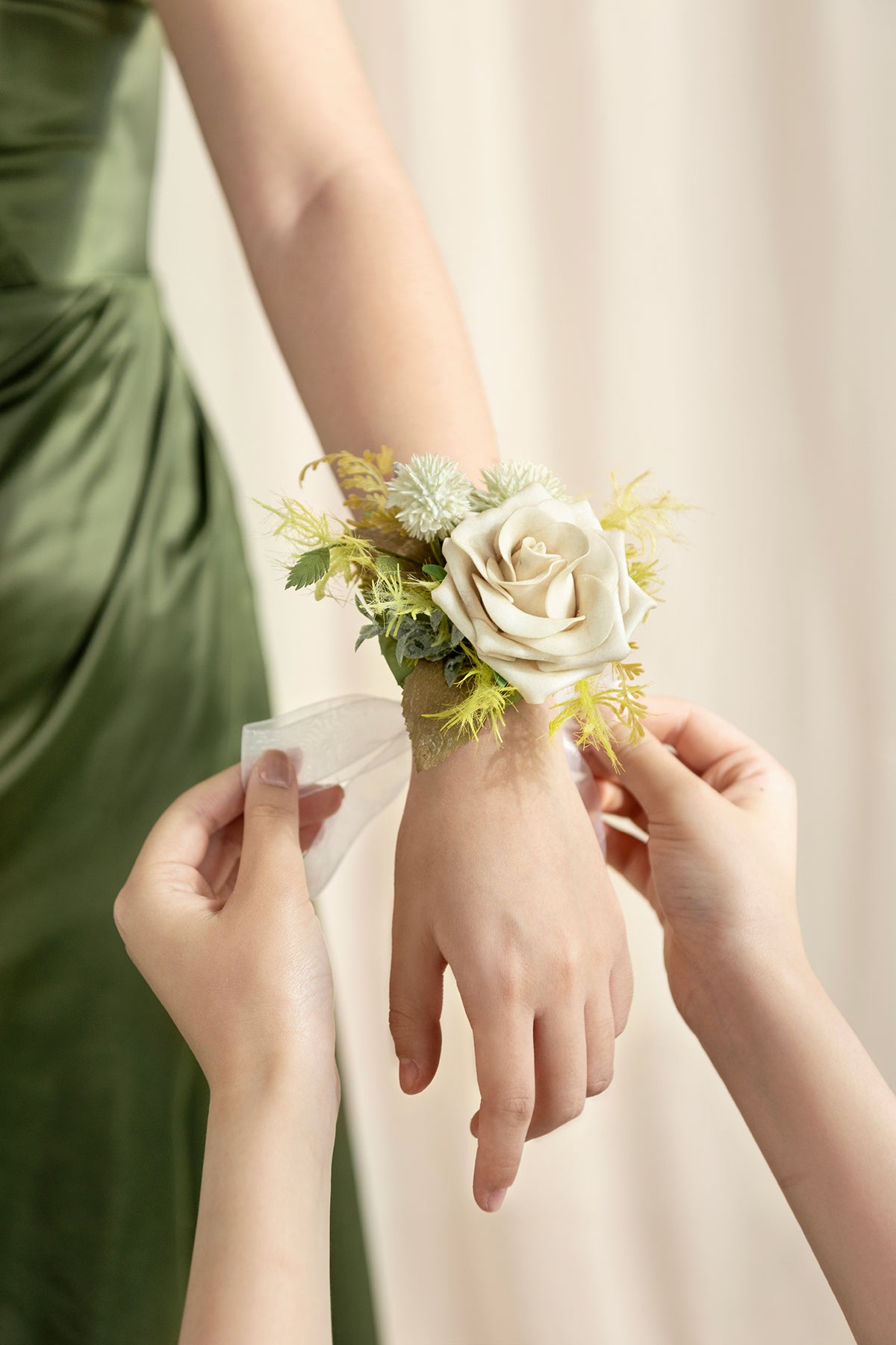 Wrist Corsages in Emerald & Tawny Beige