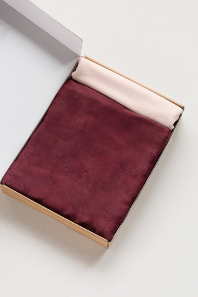 Tablecloth & Table Runner in Burgundy & Dusty Rose