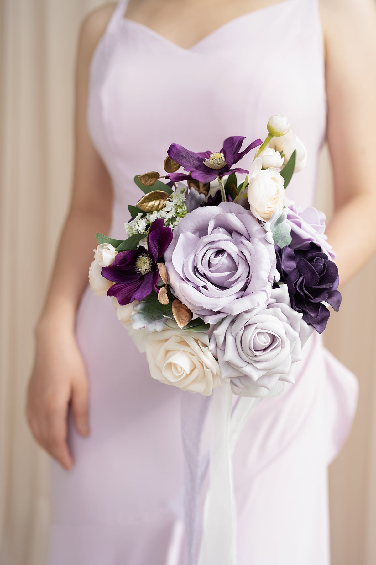 Round Bridesmaid Bouquets in Lilac & Gold