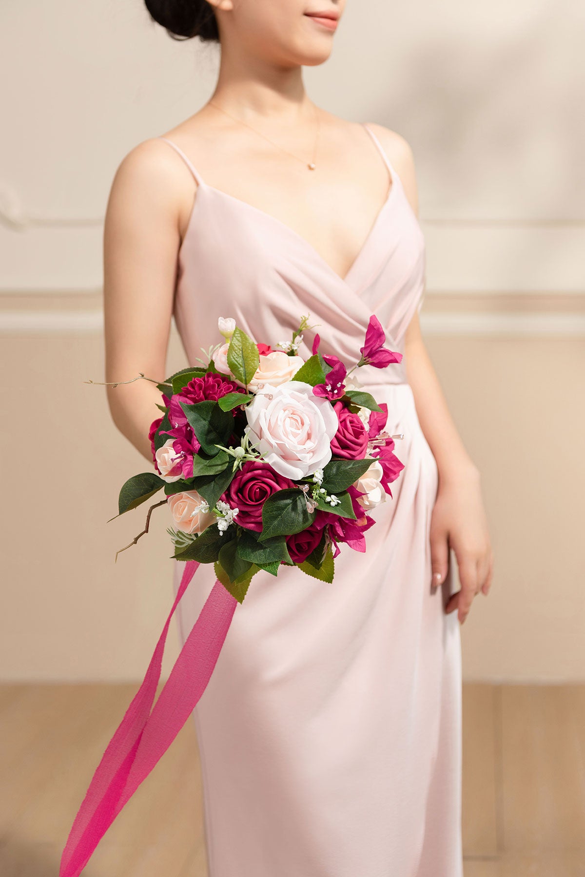 Bridesmaid Bouquets in Blush & Pink