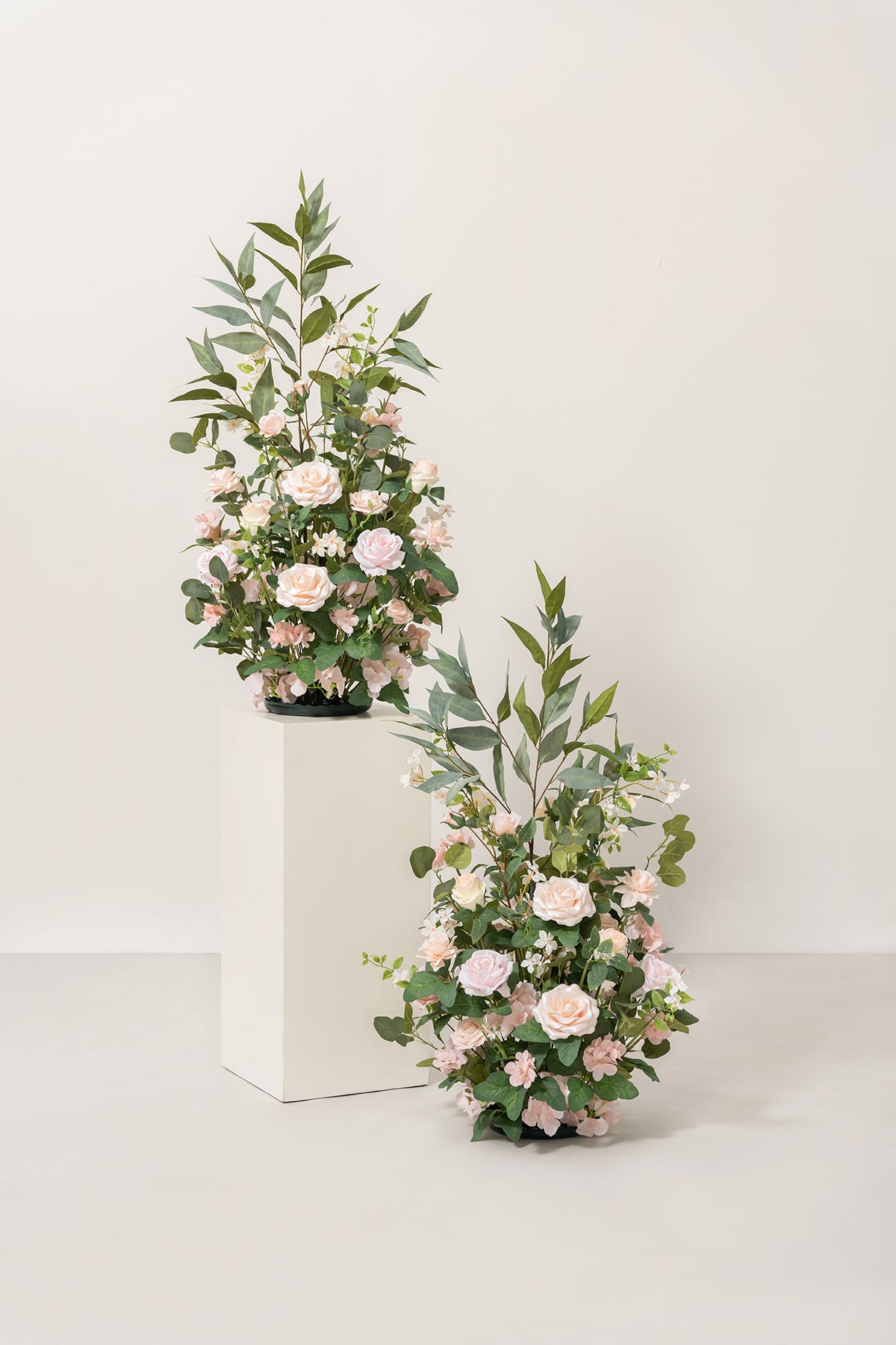 Altar Decor Free-Standing Flowers in Blush & Cream