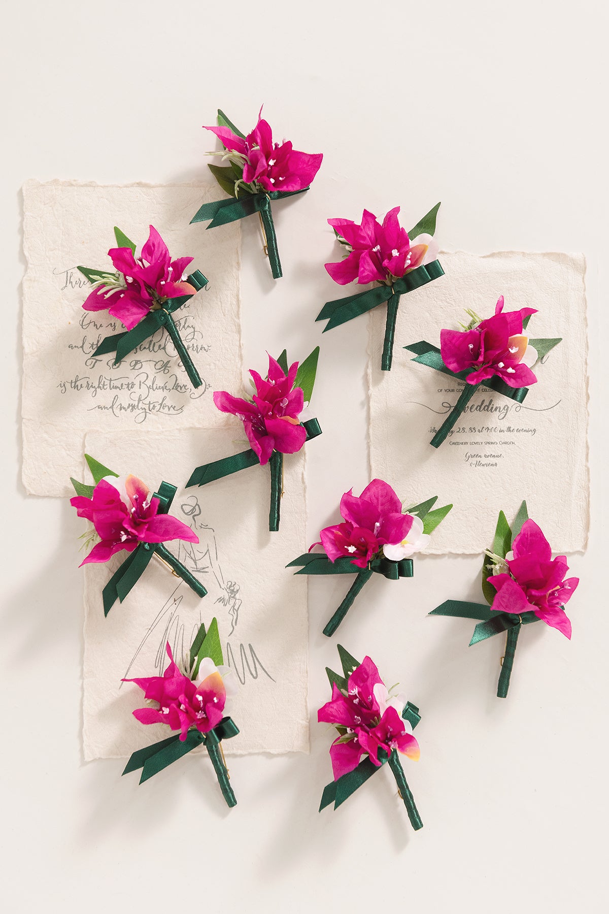 Boutonnieres for Guests in Blush & Cream