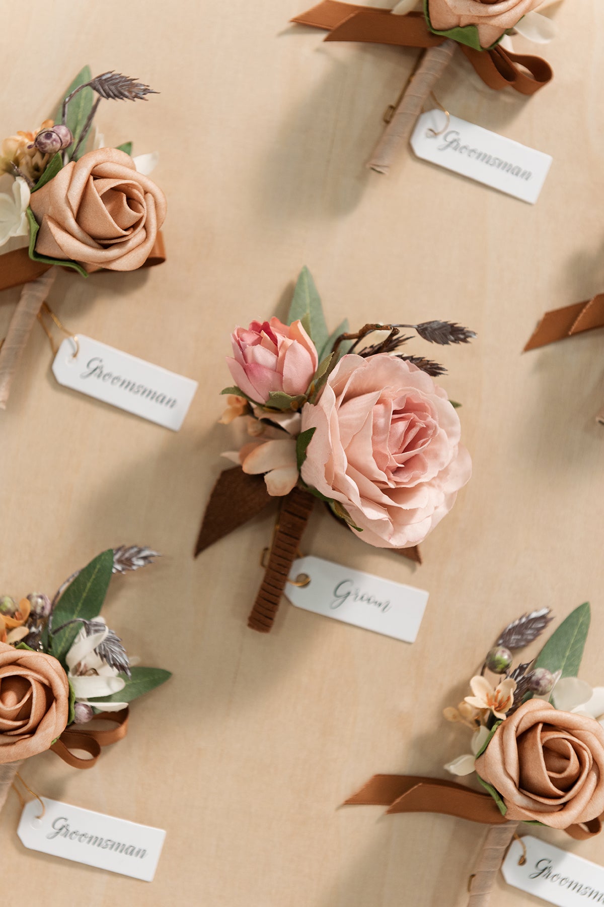 Boutonnieres in Dusty Rose & Cream