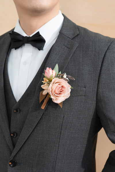 Boutonnieres in Dusty Rose & Cream