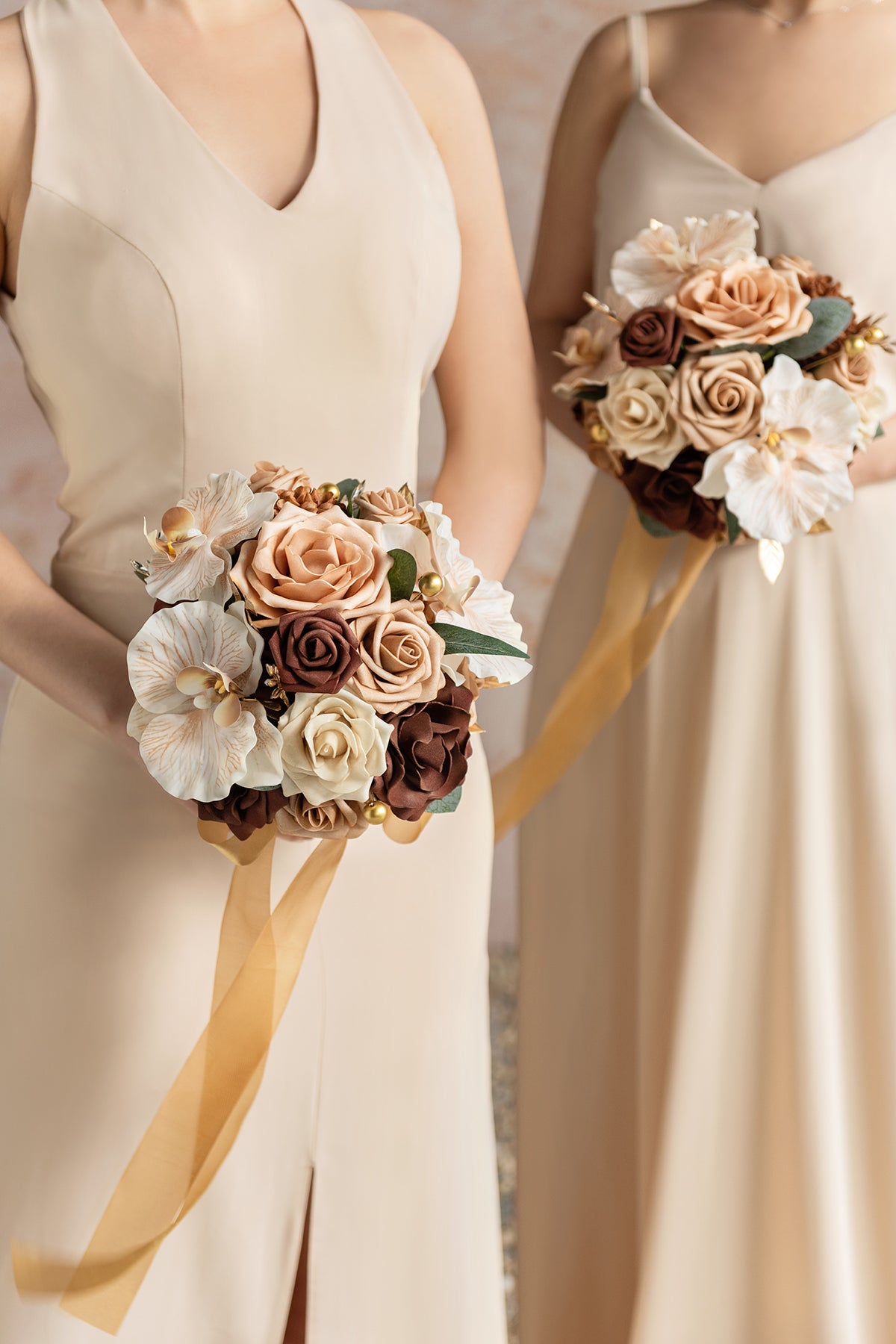 Bridesmaid Bouquet in Caramel & Walnut Brown