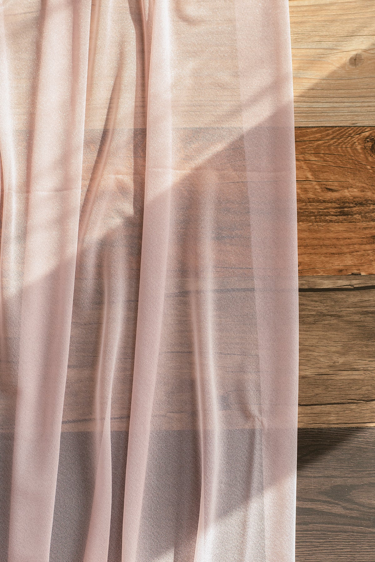 Table Linens in Burgundy & Dusty rose